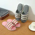 Slippers_vantro